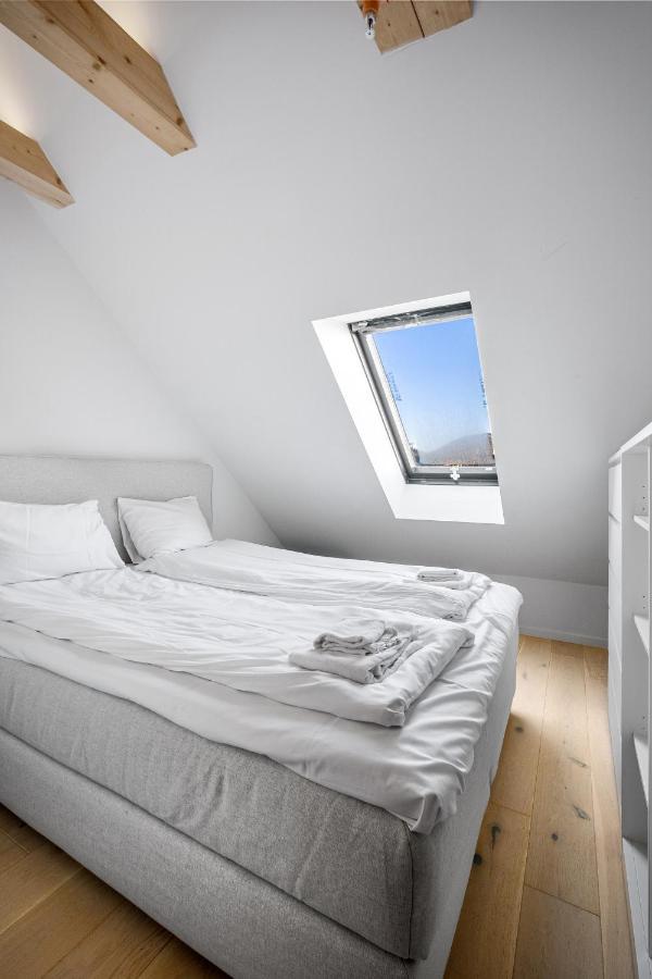 Stay Bryggen - Serviced Apartments In The City Center Bergen Buitenkant foto