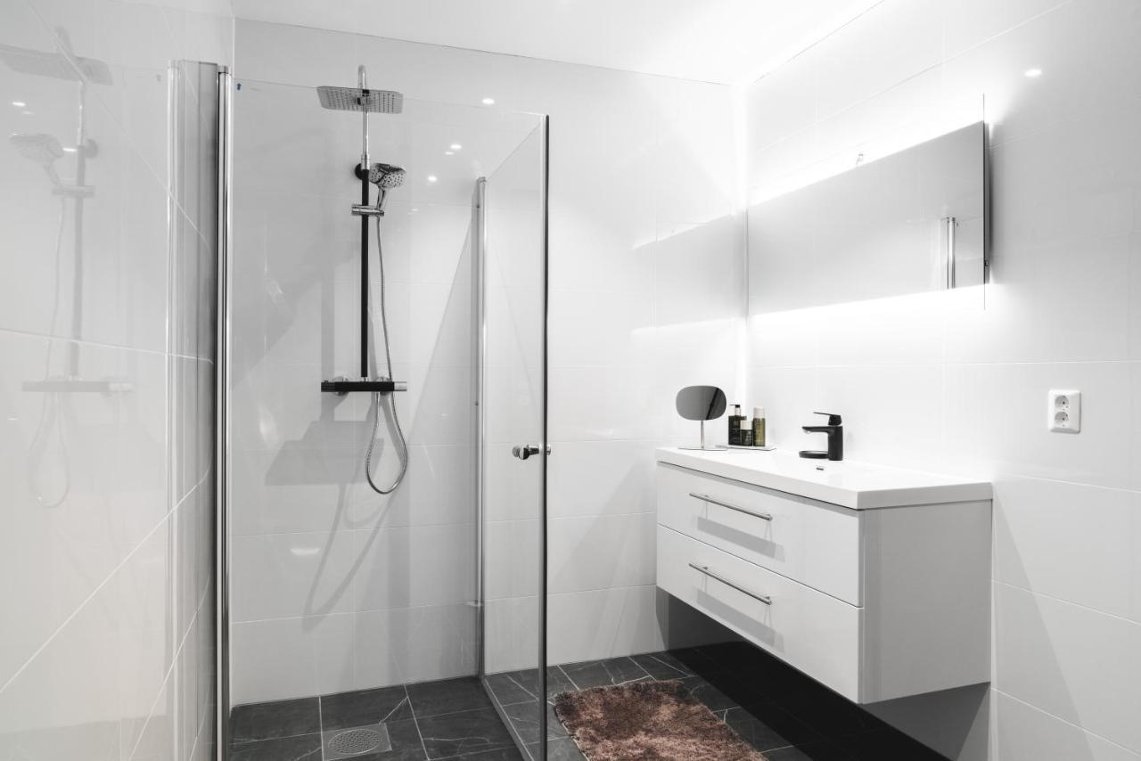 Stay Bryggen - Serviced Apartments In The City Center Bergen Buitenkant foto